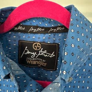 Wrangler Men's George Strait Blue Geometric Shirt